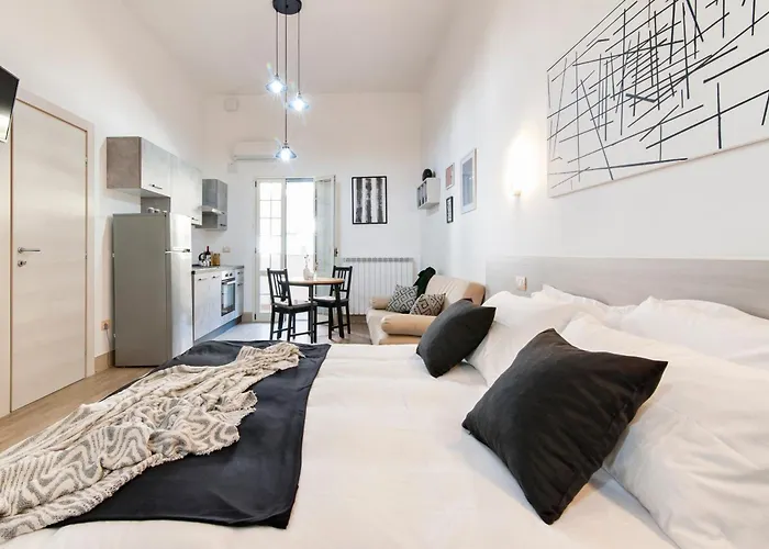 Il Cortile Dei Cantori *