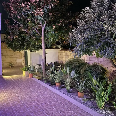 Il Cortile Dei Cantori Lecce