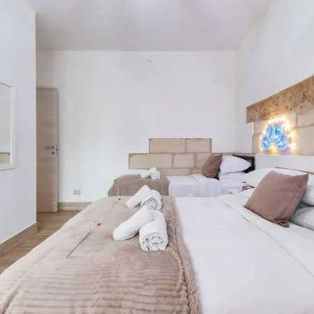 Il Cortile Dei Cantori *