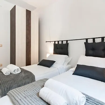 Il Cortile Dei Cantori *